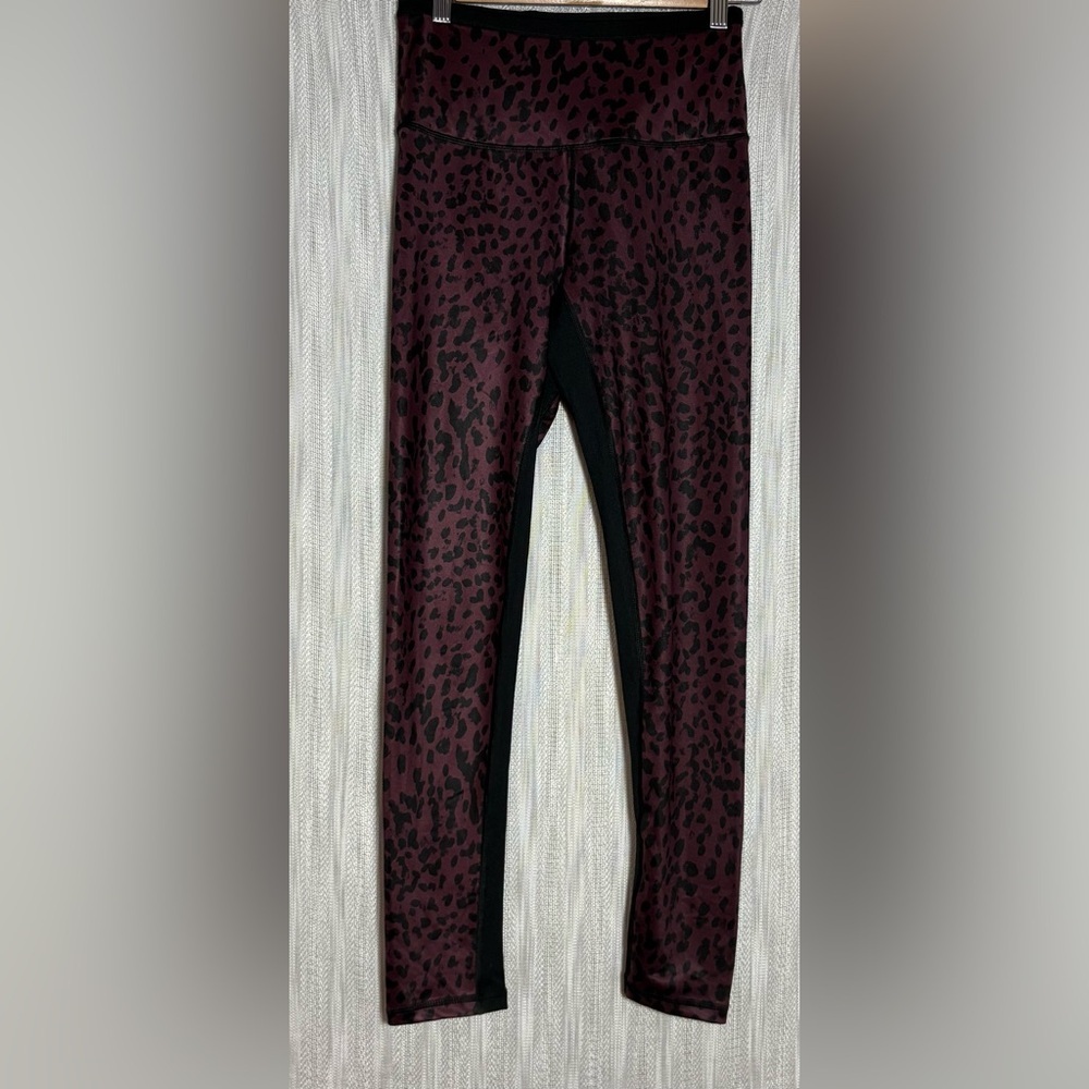 Ruby Ribbon Leggings